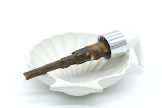 Тонизирующий шампунь для придания гладкости и блеска волосам Bint Kamar «Дочь Луноликой» с маслом и пудрой зеленого кофе