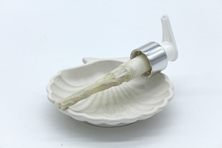 Органический шампунь против перхоти и выпадения волос Bint Nasab «Судьбоносная» с маслами мускатного ореха и лакрицы