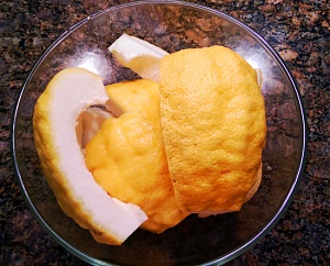 Подготовка фруктов цитрона